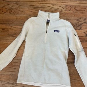 Patagonia womens Better Sweater 1/4 zip up Fleece in Cream, size S